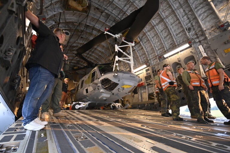 Náměšťská základna dostala z USA další dva vrtulníky