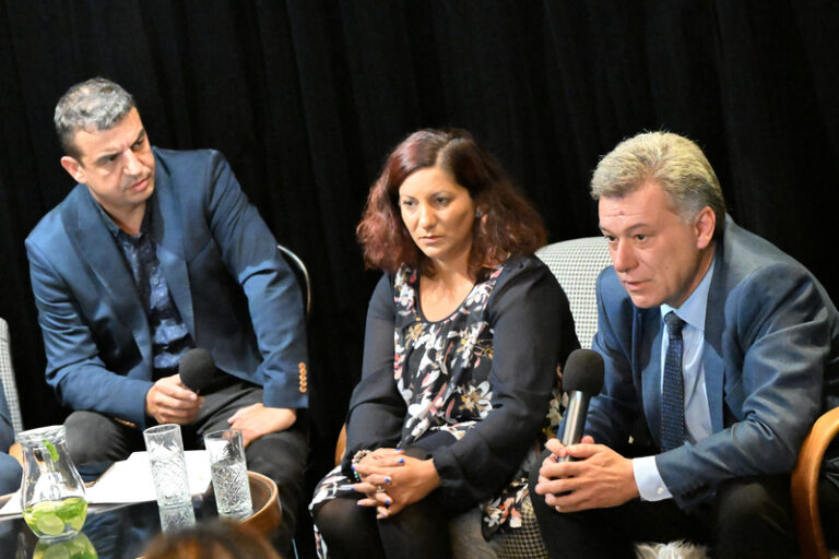 Ministr Blažek Romům řekl, že v Česku neexistuje rasová justice