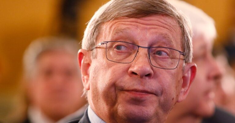 Česká republika zabavila majetek ruského oligarchy Jevtušenkova v reakci na válku na Ukrajině