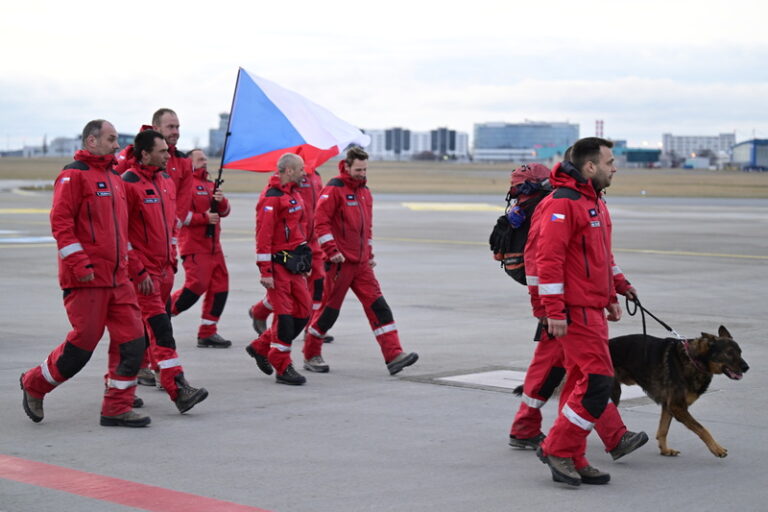 Maroko zatím přijalo pomoc pouze od Španělska, Británie, Kataru a SAE