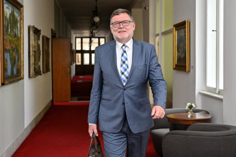 Vláda nebude podle Stanjury připravovat další ozdravný balíček