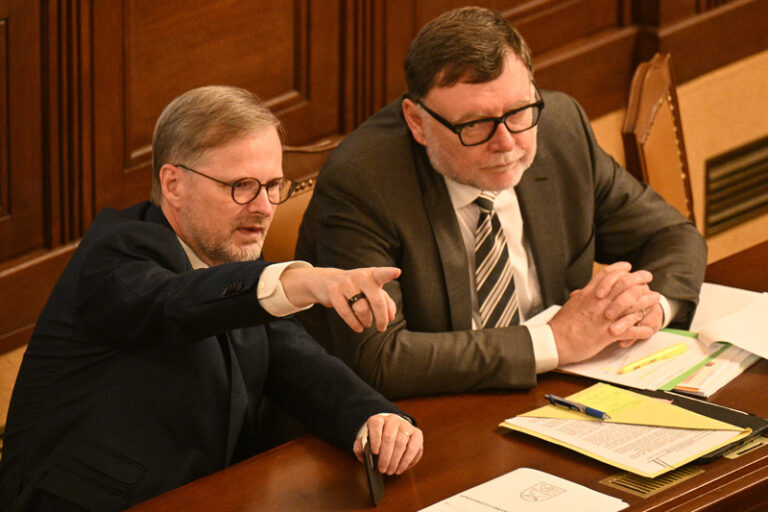 Poslanci se začnou zabývat příští týden návrhem státního rozpočtu na příští rok