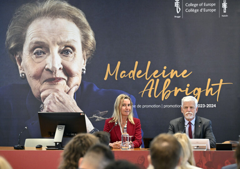 EU by se měla rozšířit v zájmu své bezpečnosti, řekl Pavel