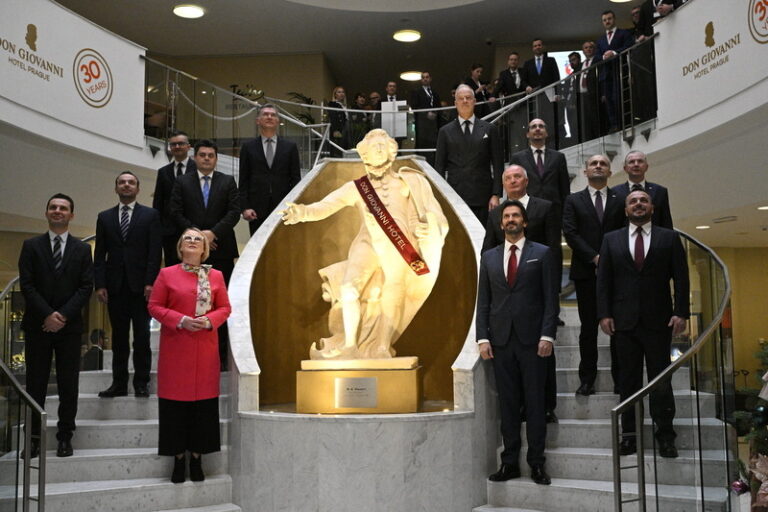 Ministři obrany zemí V4 schválili deklaraci, zahrnuje pomoc Ukrajině