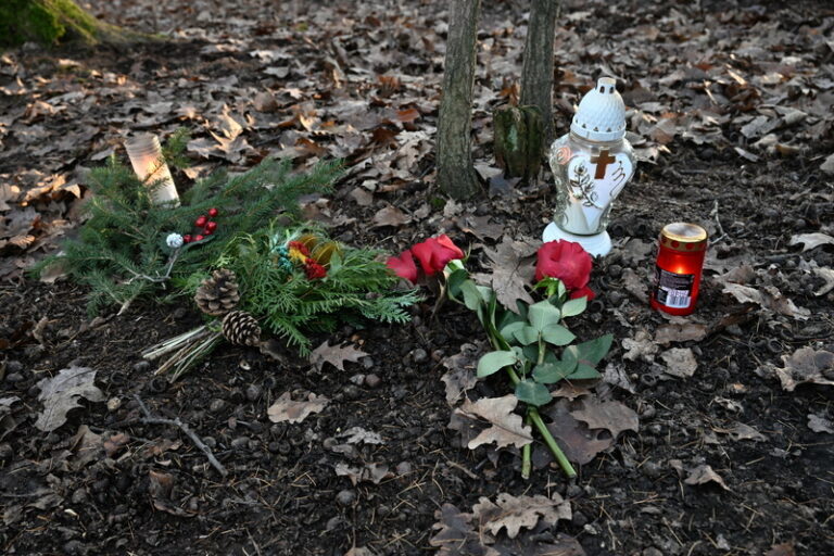 Policie našla v domě střelce dopis, v němž se přiznal k vraždě v Klánovicích