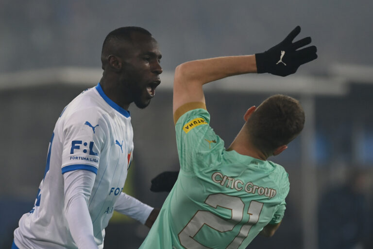 Ostravský fotbalista Tanko dostal za udeření Douděry trest na tři zápasy