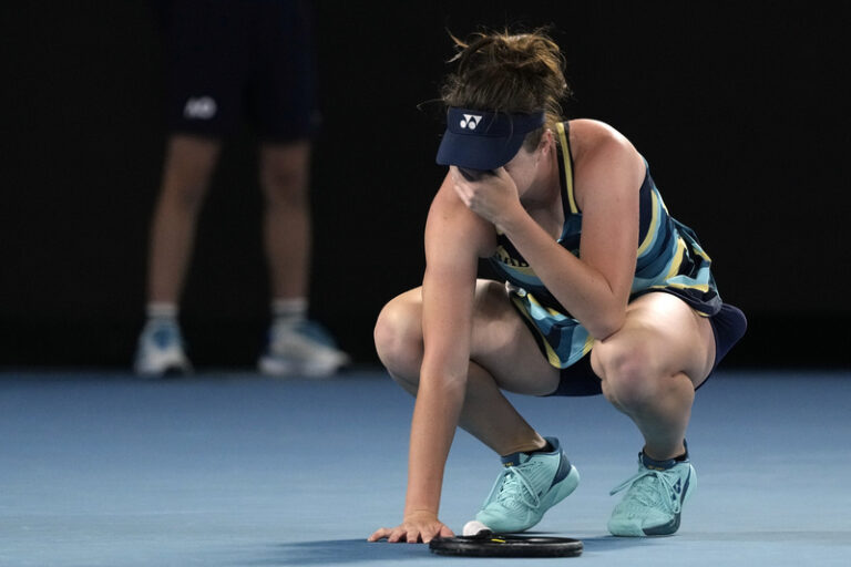 Nosková je na Australian Open v osmifinále po výhře nad Šwiatekovou