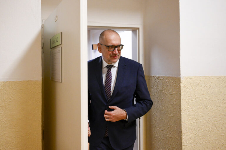 Rozpočet MŠMT se zvýší o 4 miliardy Kč, vláda zatím schválila polovinu