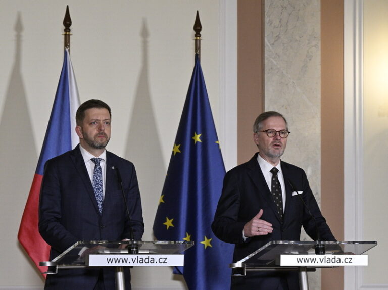 Rakušan navrhl v souvislosti se střelbou 33 opatření