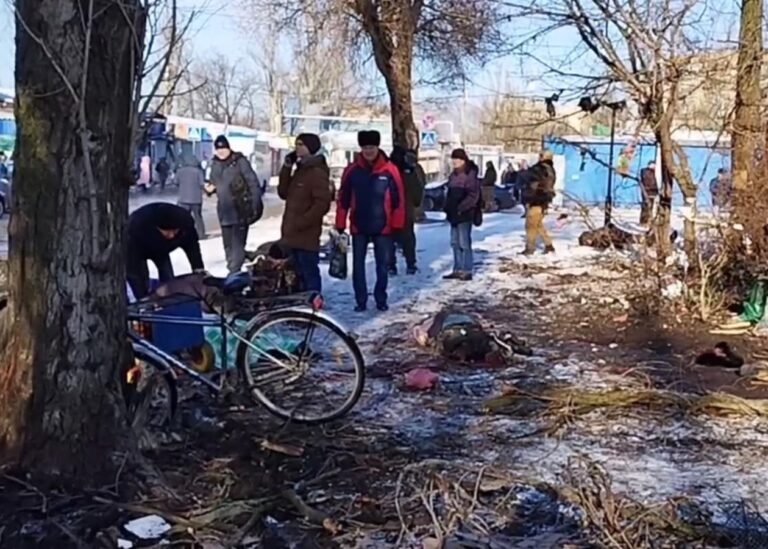 Ruská agrese: Úmyslný útok na doněckou tržnici odhaluje propagandistickou taktiku