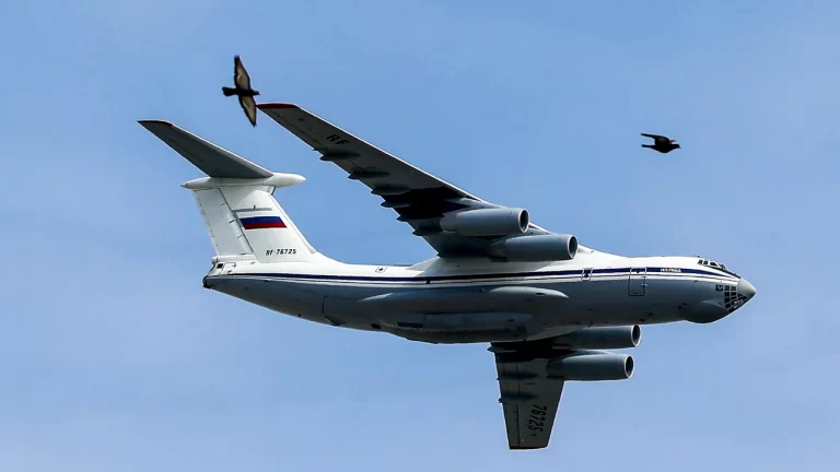 Havárie letounu Il-76: Odhalení protichůdných ruských vyprávění