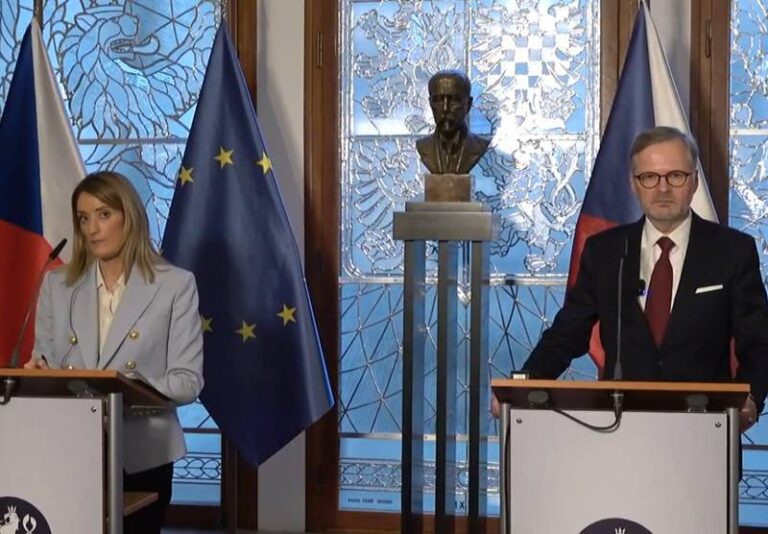 Fiala jednal se šéfkou EP o bezpečnosti i protestech zemědělců