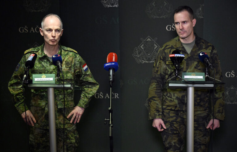 Řehka jednal s ředitelem Vojenského štábu EU van der Laanem o pomoci Ukrajině