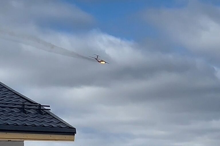 Východně od Moskvy havarovalo vojenské dopravní letadlo s 15 lidmi