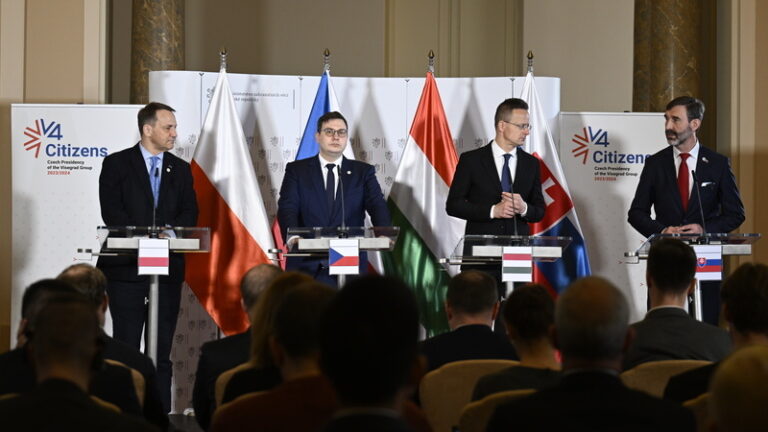 Ministři V4 se shodli, že ruská agrese porušuje mezinárodní právo