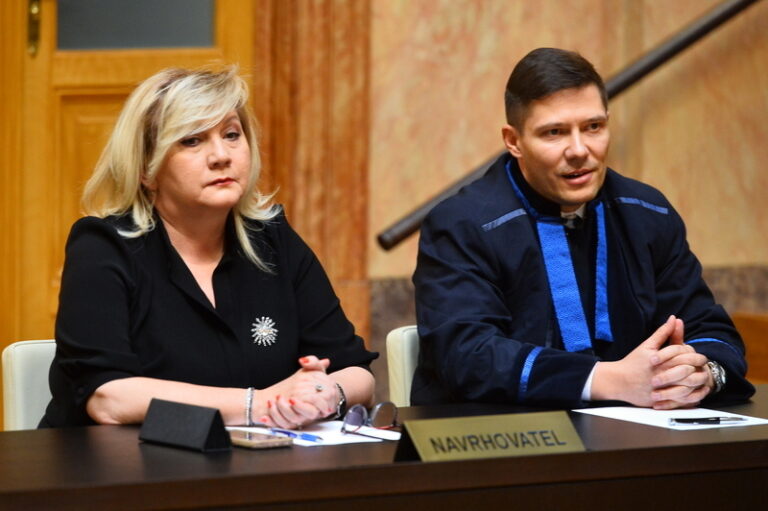 ANO napadlo u ÚS změny ve stavebním spoření, které platí od ledna