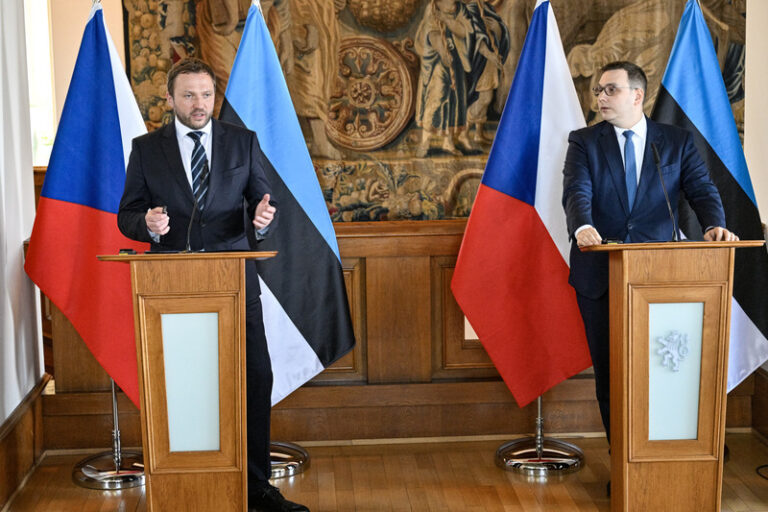 Lipavský vítá estonský zájem o muniční iniciativu