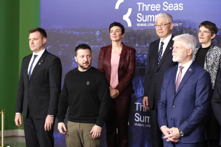 Bezpečnostní dohoda s Ukrajinou může být v květnu či červnu, řekl Pavel