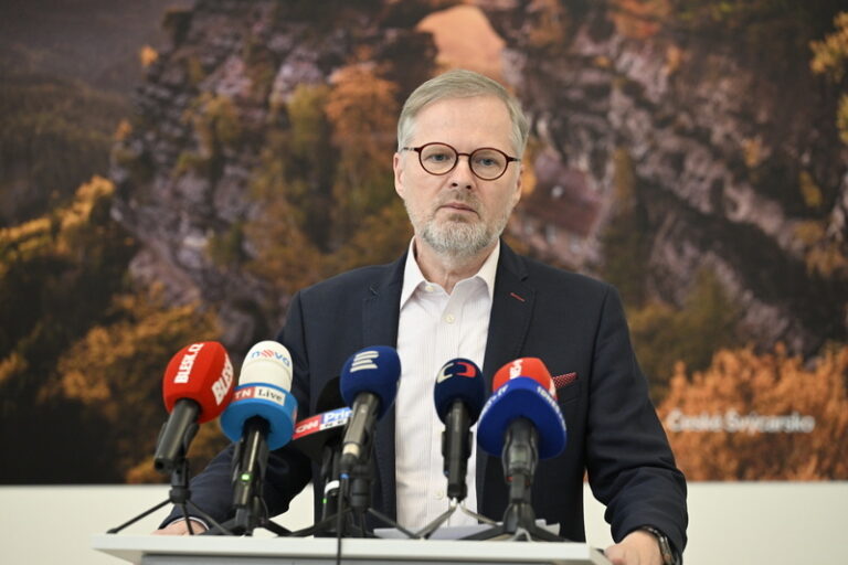 Fiala: Tématem rozhovorů s americkou stranou bude Blízký východ i Ukrajina