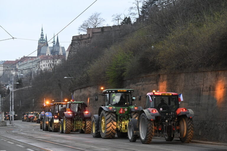 Protest zemědělců příští týden nebude, organizátoři ho posunuli na 4. června