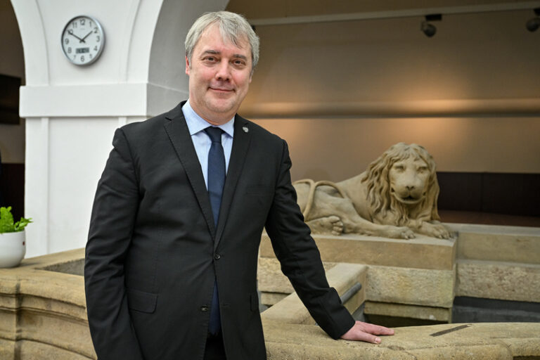 Fiala poslal Pavlovi návrh na jmenování Tuleji členem vlády