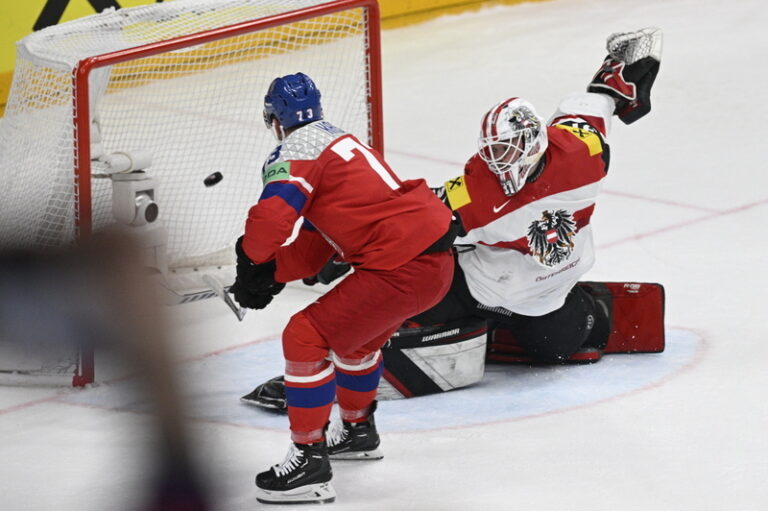 Hokejisté porazili na MS Rakousko 4:0 a mají jistý postup do čtvrtfinále