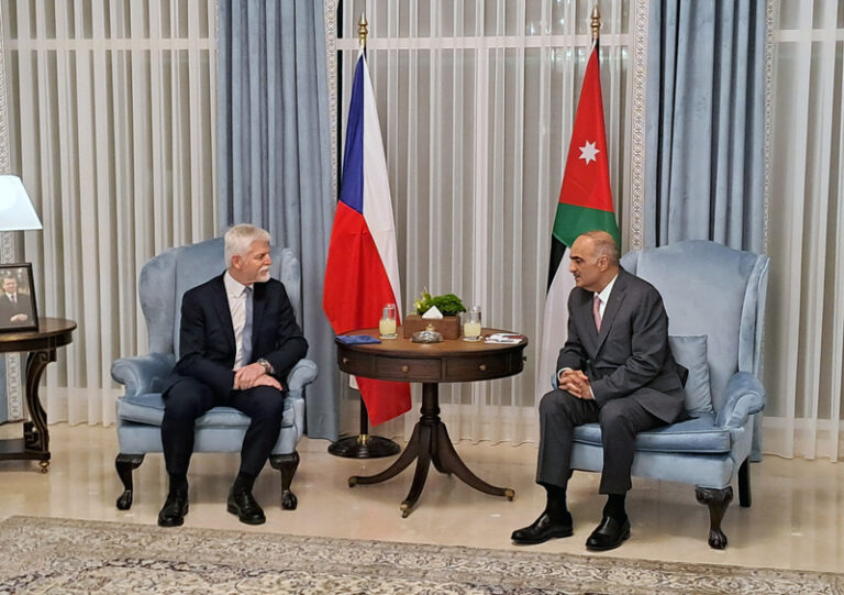 Konflikt v Gaze musí být co nejdříve ukončen, shodl se Pavel s jordánským králem