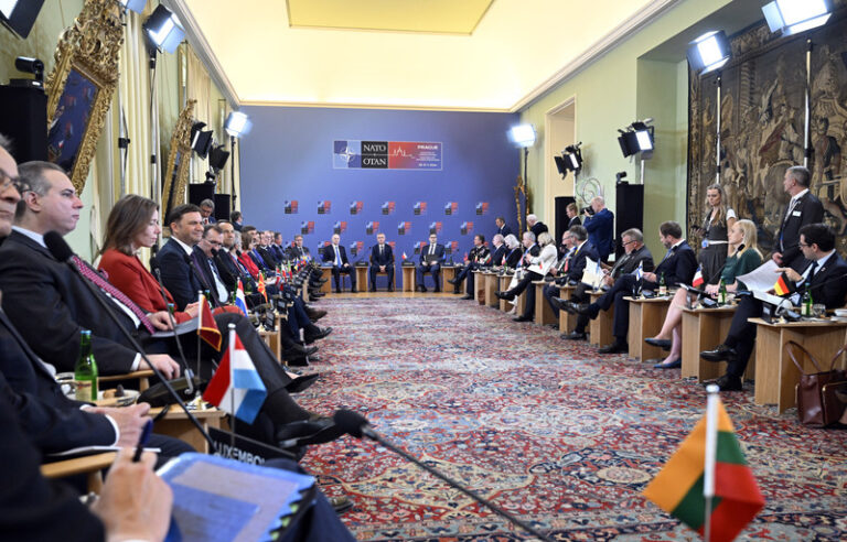 Lipavský: NATO musí být otevřené pro nové členy včetně Ukrajiny