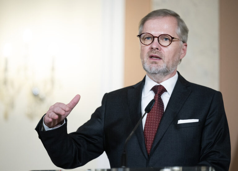 Fiala: Kabinet by měl mít o návrhu eurokomisaře jasno do vládních prázdnin