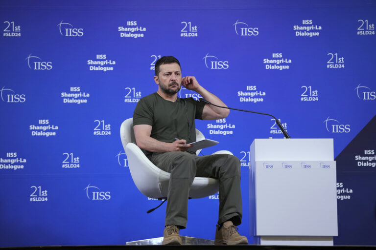 Zelenskyj: Čína pomáhá Rusku narušit chystanou mírovou konferenci