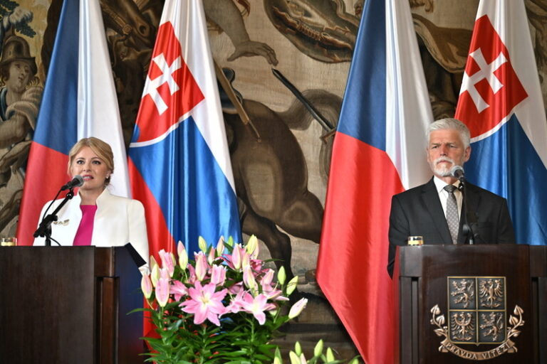 Pavel a Čaputová hovořili o vztazích, Ukrajině či volbách do EP