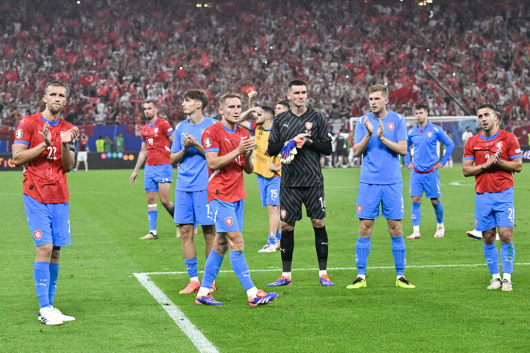 Bliká nám červené světlo, nemáme kreativní fotbalisty, shodují se experti