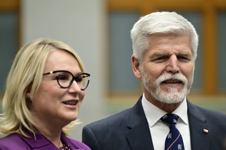 Černochová a nový šéf ÚVN seznámili Pavla s plánem rozvoje nemocnice