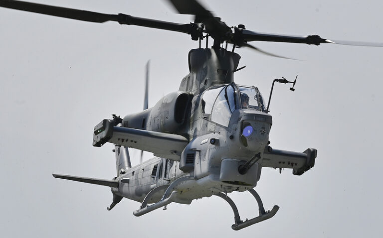 ČR má smlouvu na nákup munice pro vrtulníky H-1 za 3,74 miliardy Kč