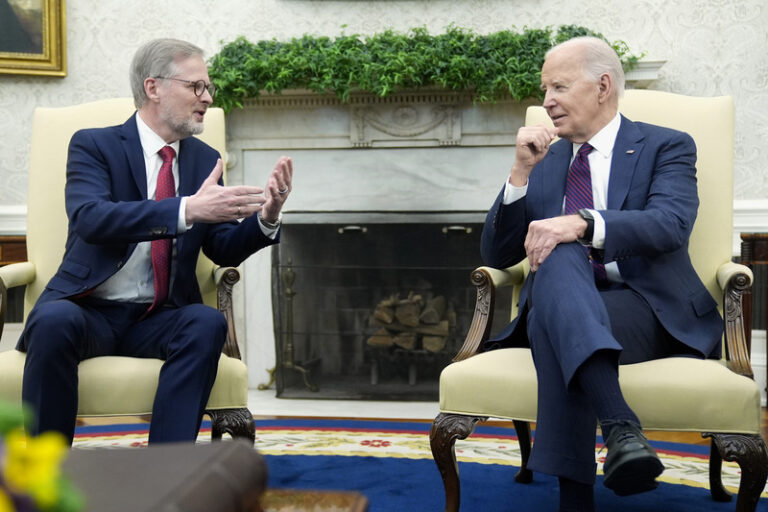 Fiala: Odstoupení Bidena z kandidatury je odpovědný a nelehký krok