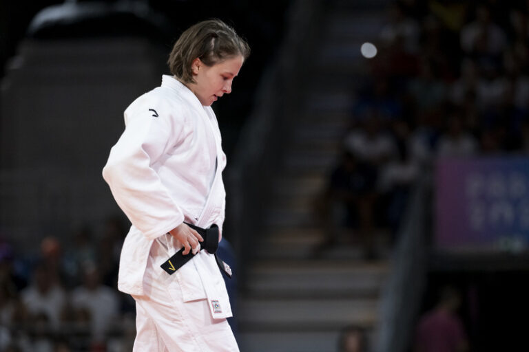 Zachová rychlé vyřazení obrečela, teď už se těší domů a na dovolenou