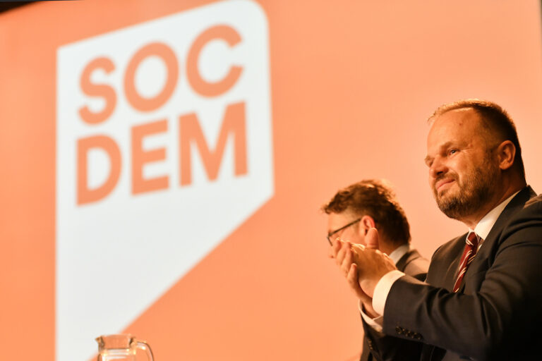 Šmarda zrušil schůzku levice, byla špatně vyložena jako spojení s KSČM, napsal