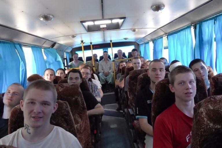 Rusko a Ukrajina si vyměnily zajatce, 115 z každé strany