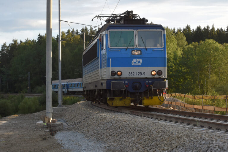 České dráhy od prosince zvednou ceny jízdenek průměrně o téměř pět procent