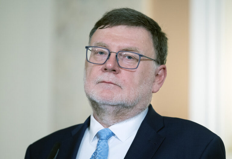 Pavel v pondělí přijme Stanjuru, budou hovořit o rozpočtu na příští rok