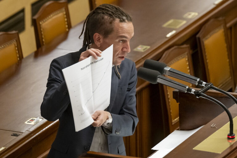 Bartoš: Systémy byl dodán v současné podobě, protože to vyžadoval zákon a ÚOHS