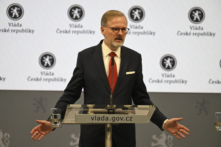 Kulhánek hned po jmenování vyjede do regionů po záplavách, o digitalizaci jedná