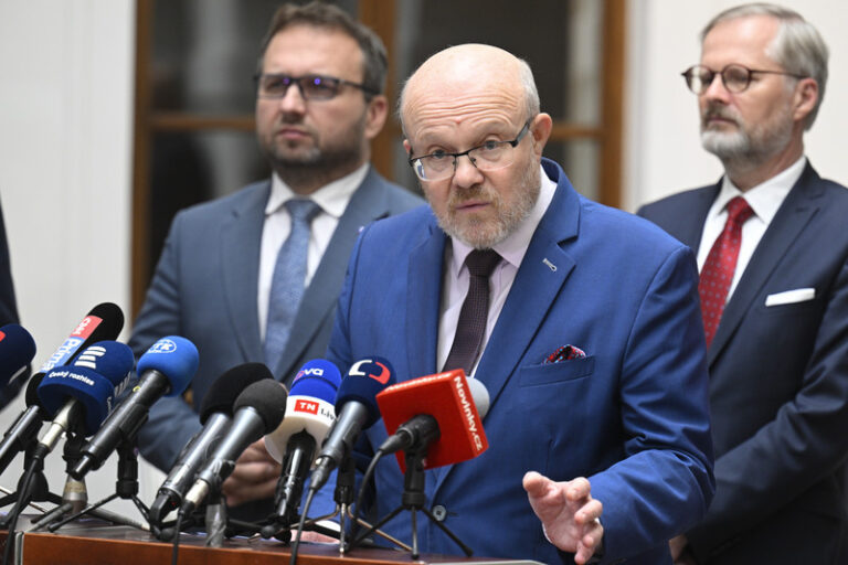 MZd uzavřelo s dodavateli elektronizace zdravotnictví smlouvy za 600 mil. Kč