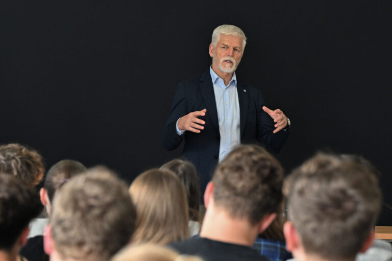 Pavel by uvítal základní výcvik na krizové situace, nejdřív třeba jen pro zájemce