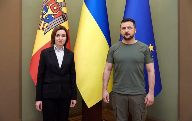 Větrání ruského puchu. V Moldavsku začaly prezidentské volby a referendum o vstupu do EU