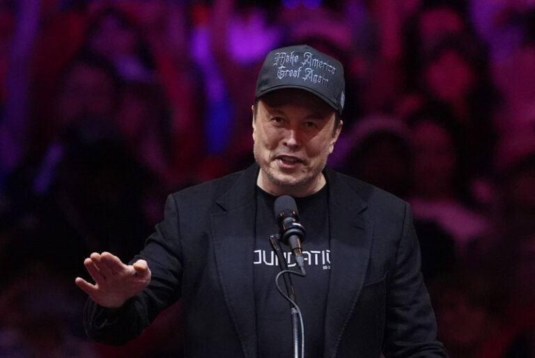 Musk se účastnil telefonátu Trumpa se Zelenským, uvádí americká média