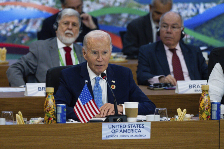 Summit G20 začal spuštěním aliance proti hladu, Biden vyzval k podpoře Ukrajiny