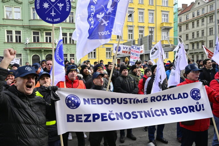 Systém výsluh bezpečnostních sborů se podle Stanjury musí změnit