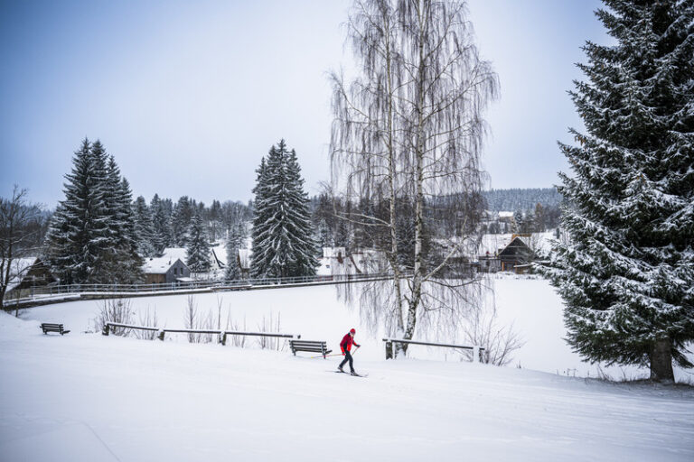 ČHMÚ: Nejvíc sněhu je v Ostravě, sobota bude ideální pro výlet do hor