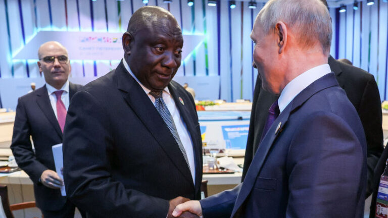 Ruská vojenská expanze v Africe – katalyzátor porušování lidských práv a vykořisťování zdrojů